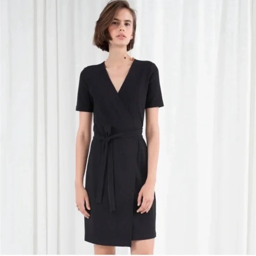 Paris Atelier & Other Stories Ribbed Shortsleeved Wrap Dress Size 2